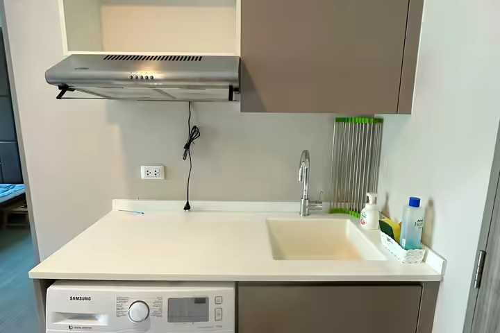 Condo Metro Luxe Ratchada à vendre