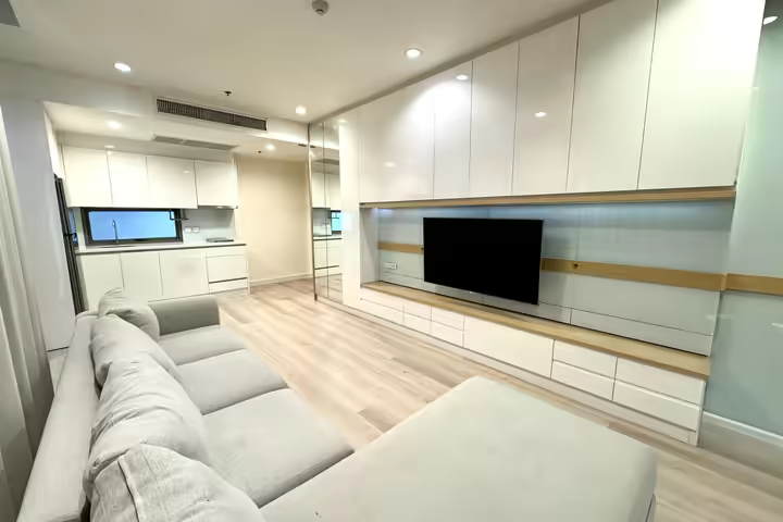 Condominium The Breeze Narathiwas