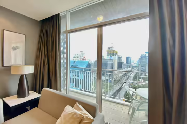 Urbana Sathorn Condo