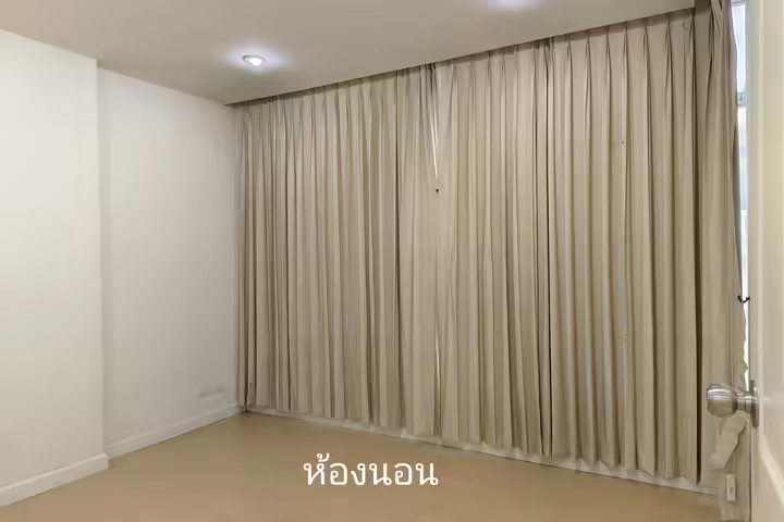 Zenith Place Condo at Huay Kwang