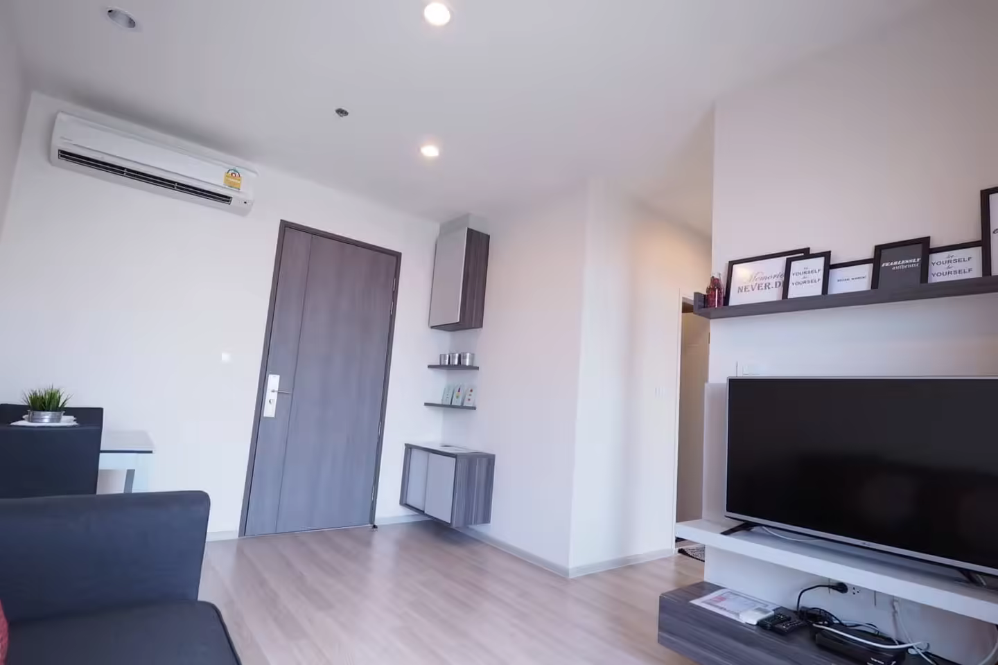 Centric Ratchada-Huai Khwang - 1 chambre 41 m² photo 1