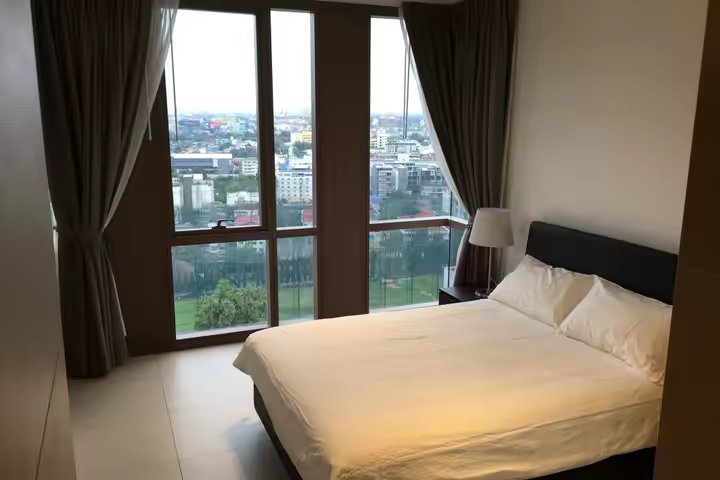 ขายคอนโด The Lofts Ekkamai ชั้น 21