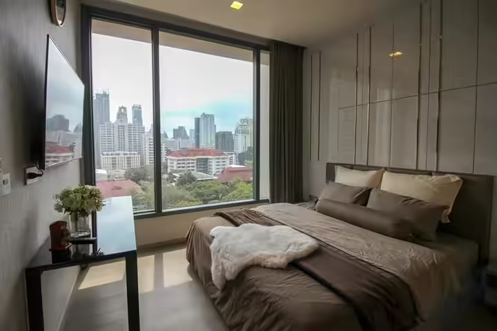 ขายคอนโด The ESSE Asoke