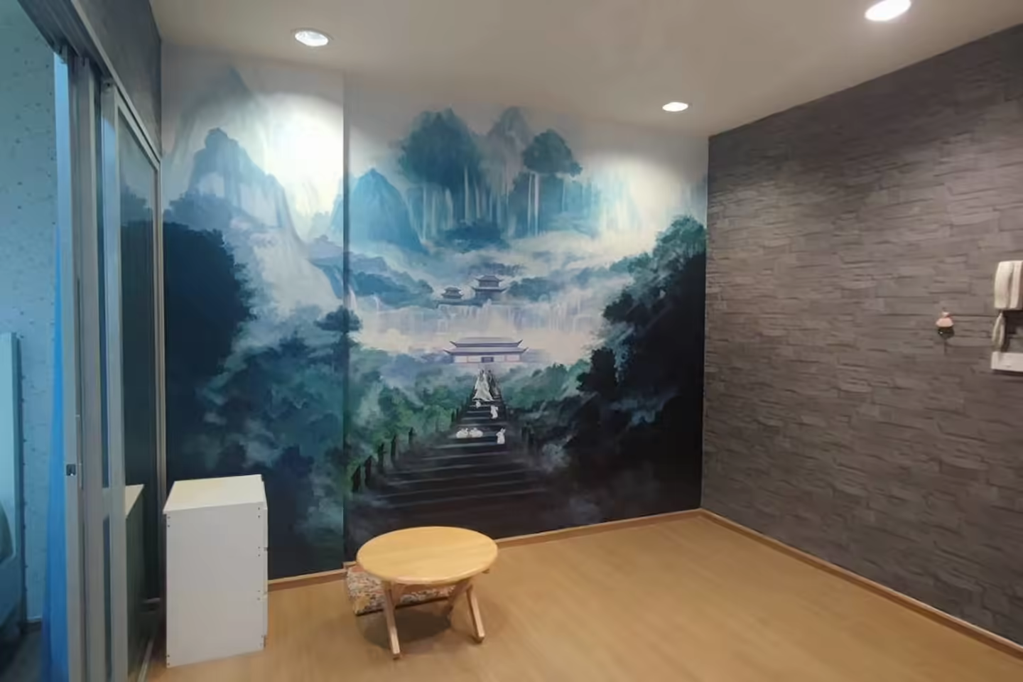 방콕 사톤 지역 퓨즈 찬 콘도 매매 photo 2