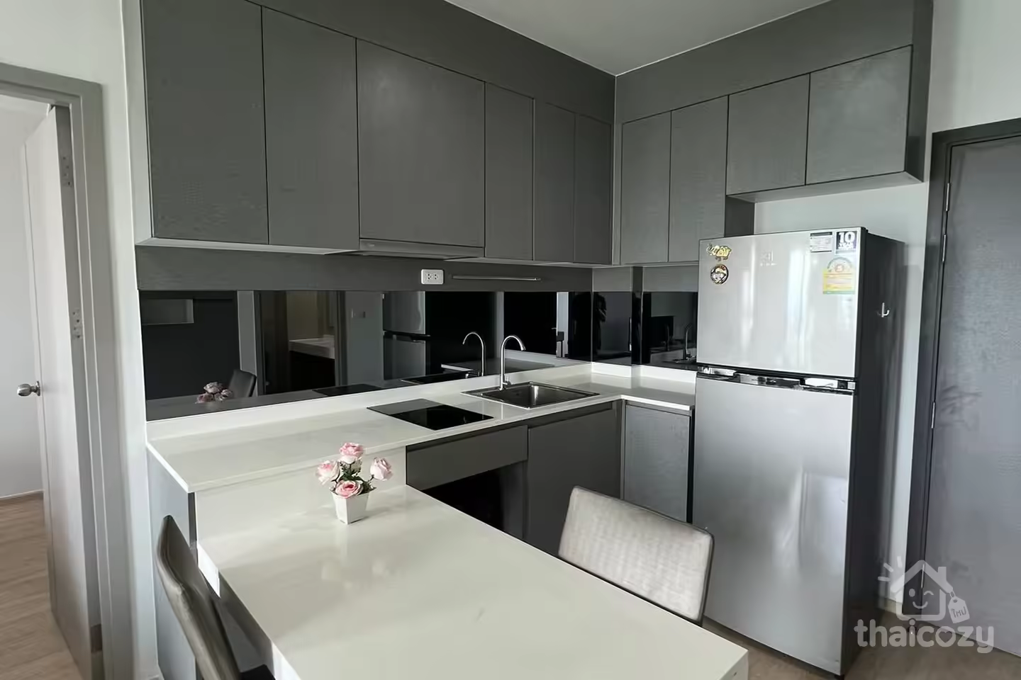 ให้เช่าคอนโด IDEO New Rama9 photo 2
