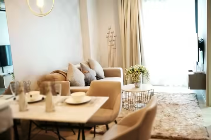 Life One Wireless Condo for Rent