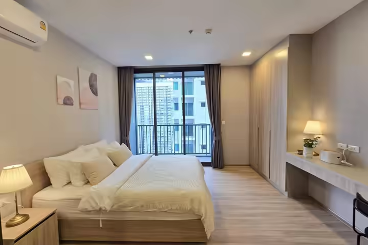 XT Phayathai Condo for Rent – 24,000