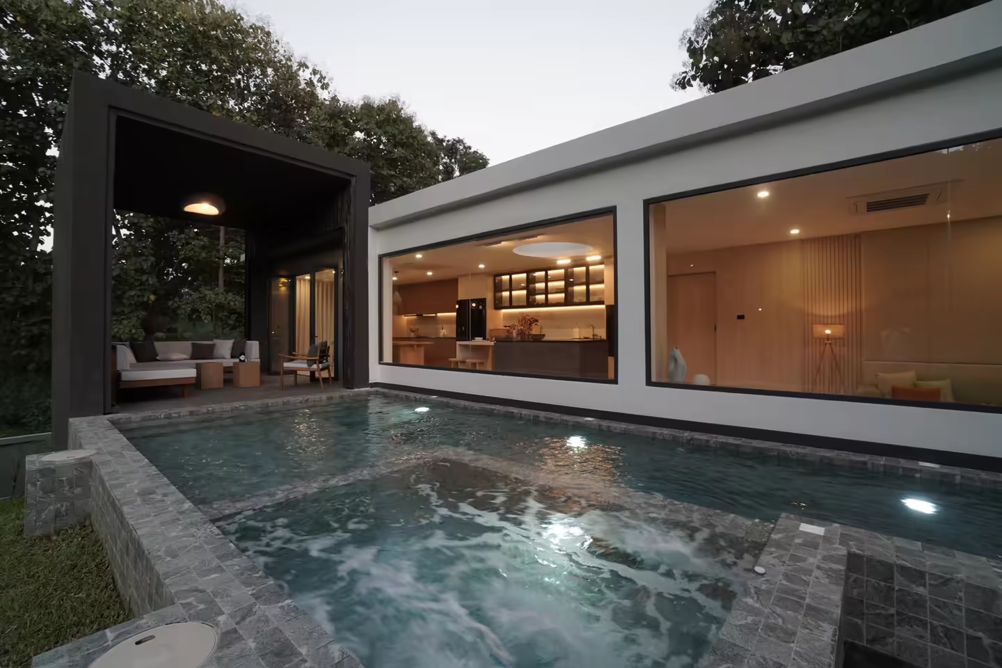 Pool Villa Su Thep – 4-Bedroom House photo 2