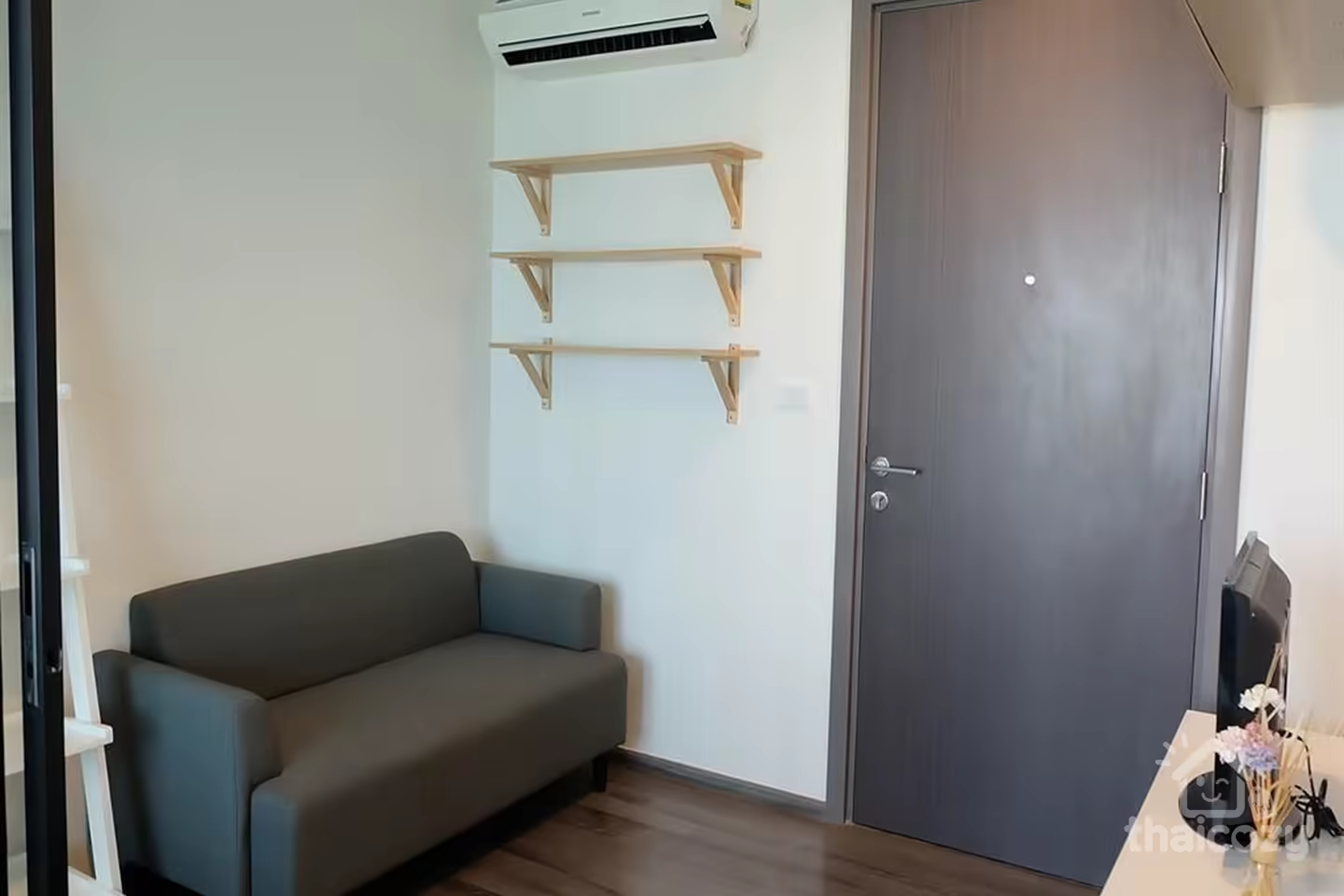 คอนโด 1 ห้องนอน ราคาขายในพระโขนง photo 2