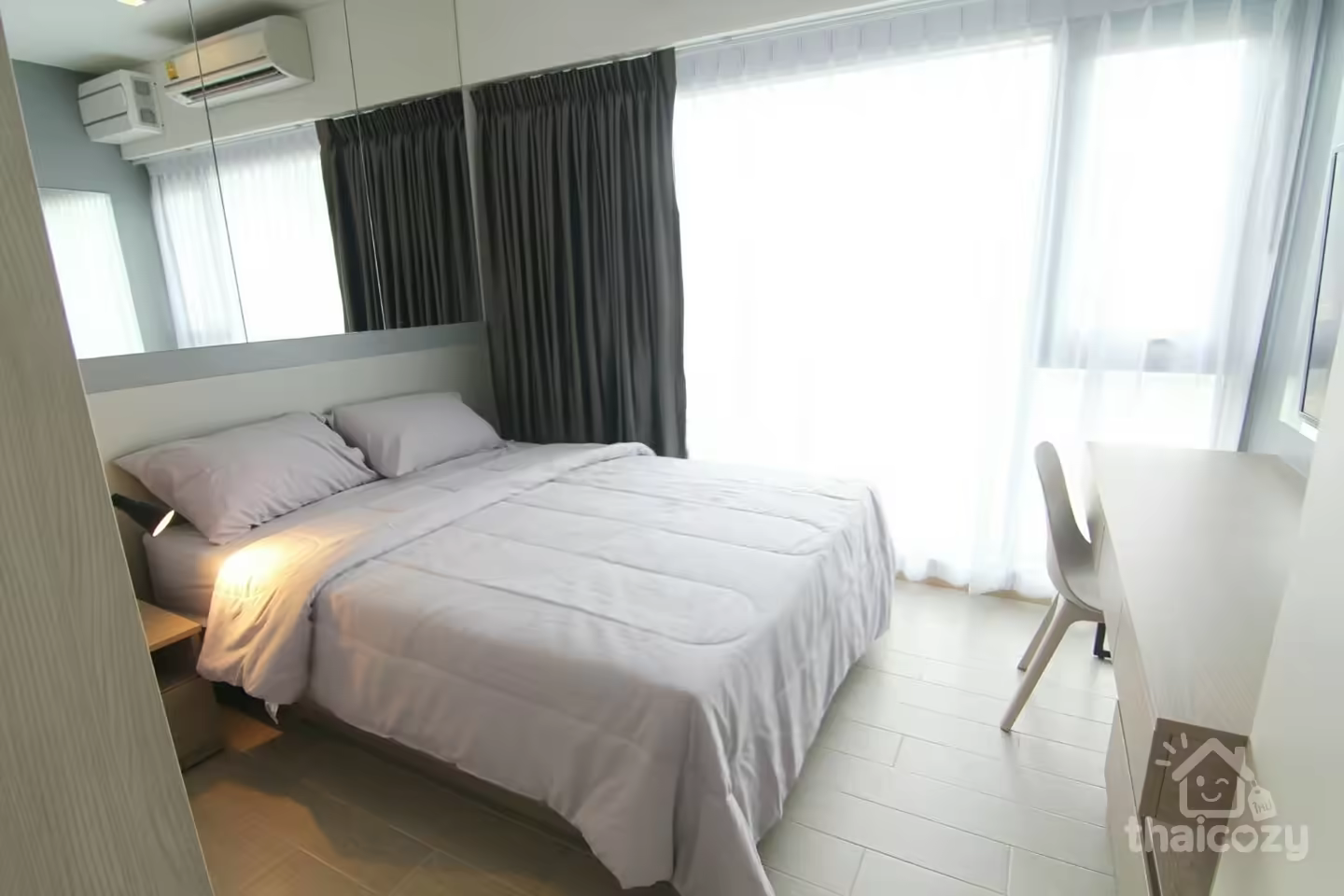 คอนโดใกล้ปุณณวิถี ห้องรับแขกขนาดใหญ่ photo 2