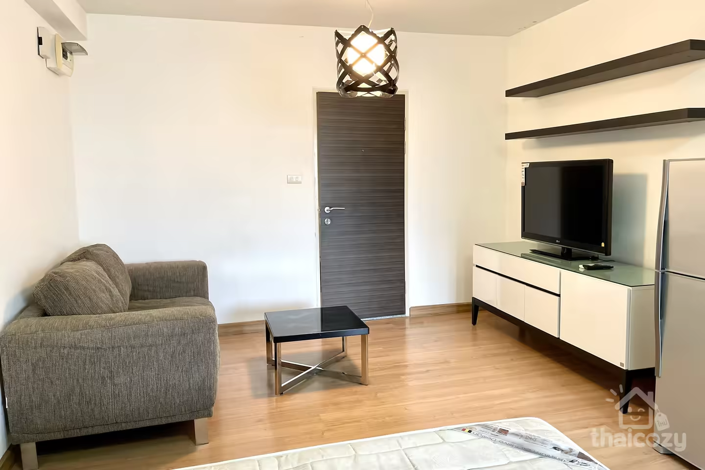Appartement en hauteur près de The Mall Ramkhamhaeng, à seulement 50 mètres photo 2