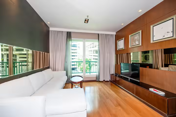 The Address Chidlom 1BR Condo