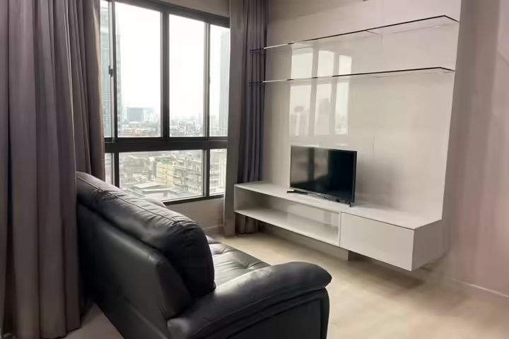 คอนโด 1 ห้องนอนให้เช่า ในสามเสนใน