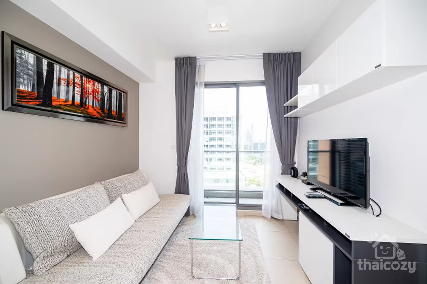 The Lofts Ekkamai — современная photo 1