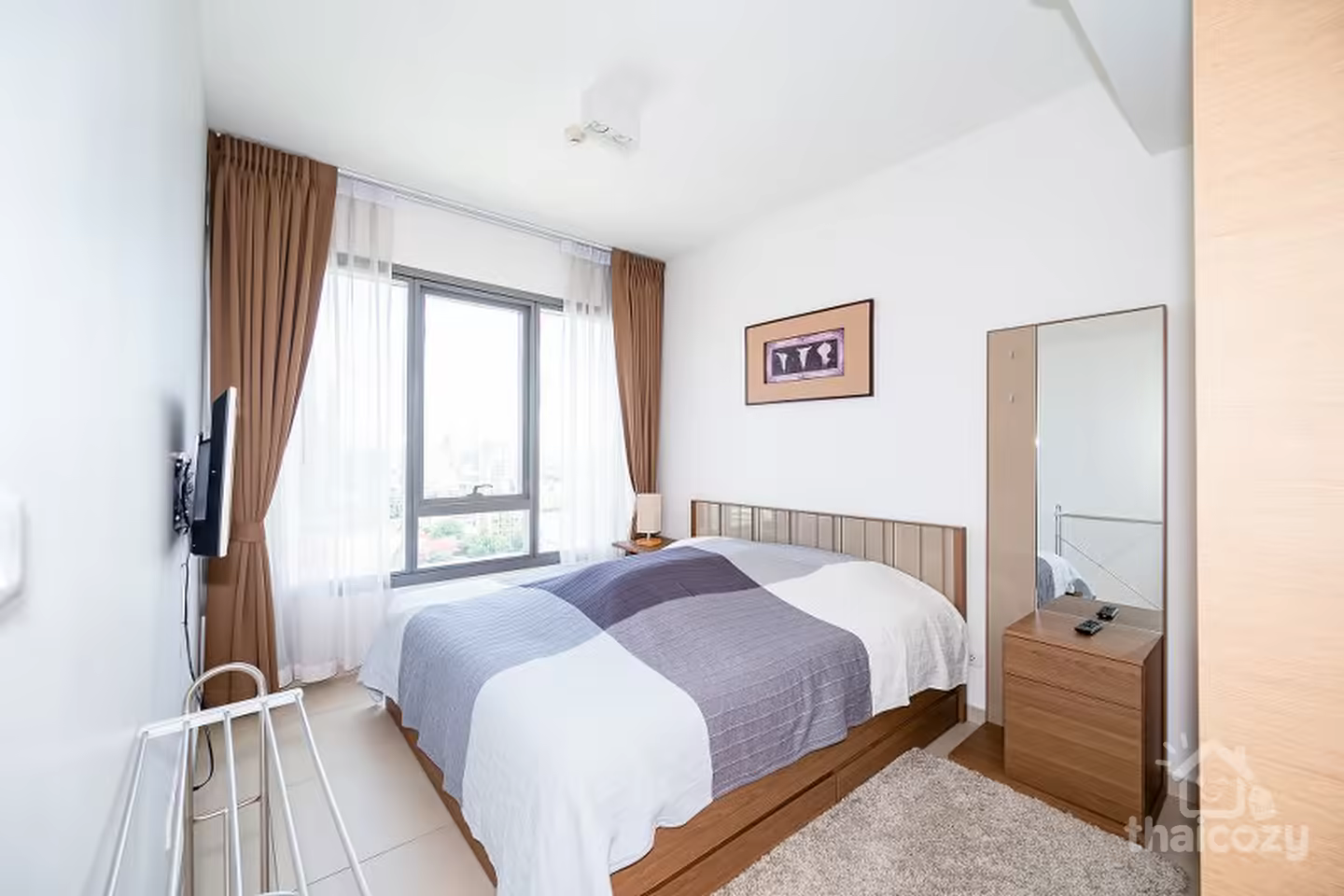 The Lofts Ekkamai — современная photo 2