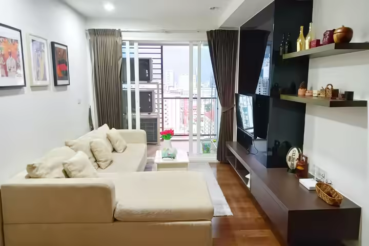 2-Bedroom Condo for Rent in Khlong