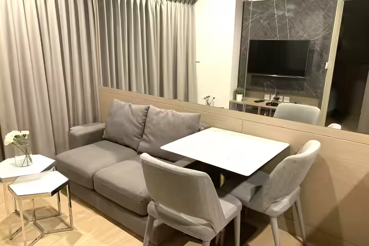 คอนโด 1 ห้องนอน Whizdom Connect สุขุมวิท