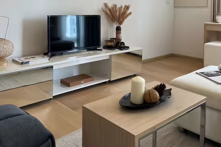 ให้เช่าคอนโด 2 ห้องนอน Liv@49