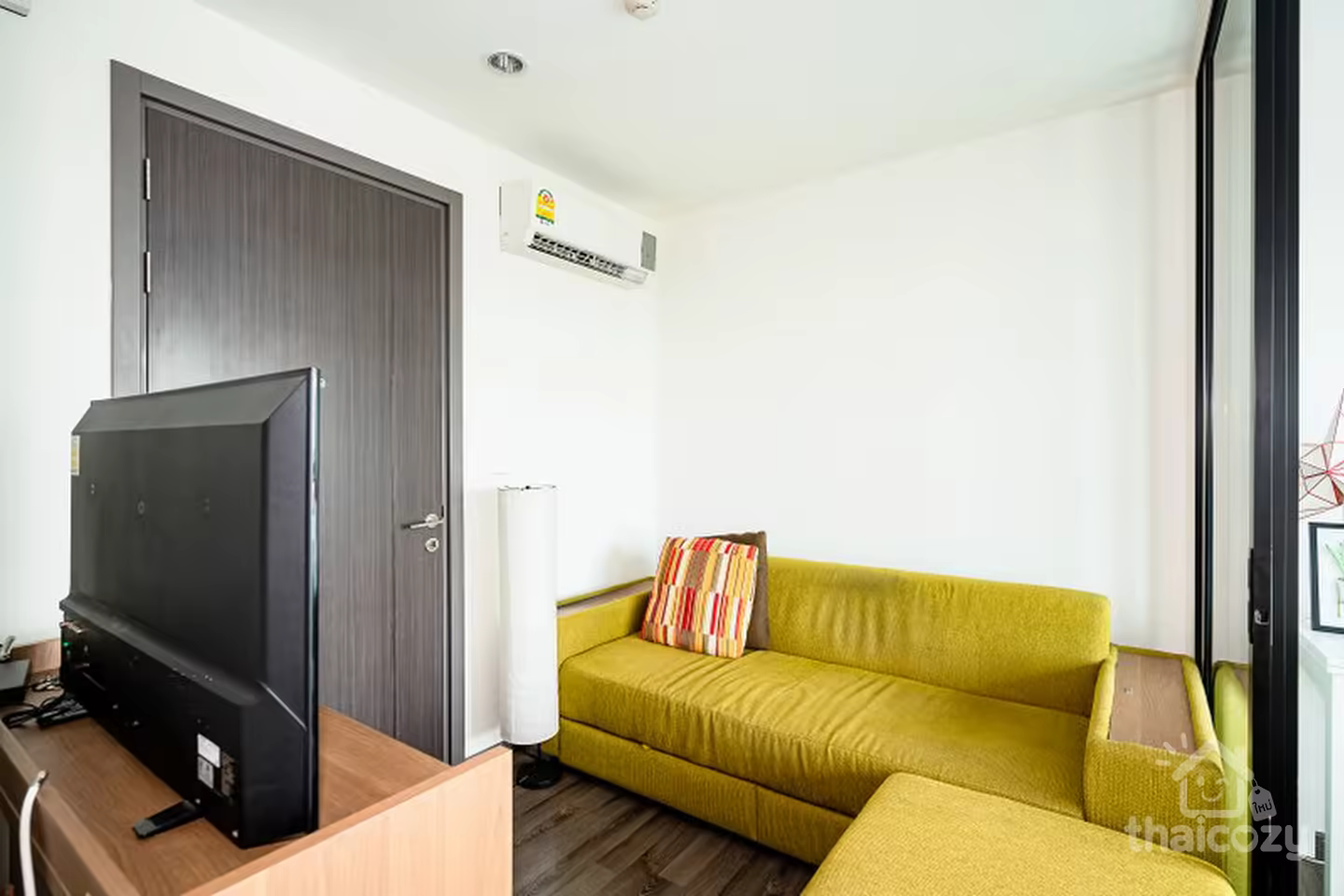 Appartement vert avec toutes les photo 1