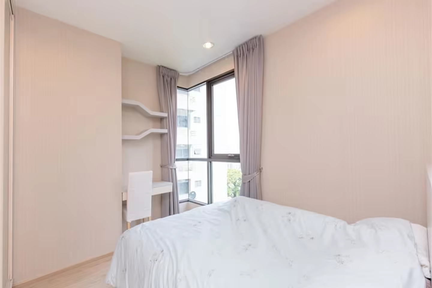 Appartement 2 chambres sur Thanon photo 2