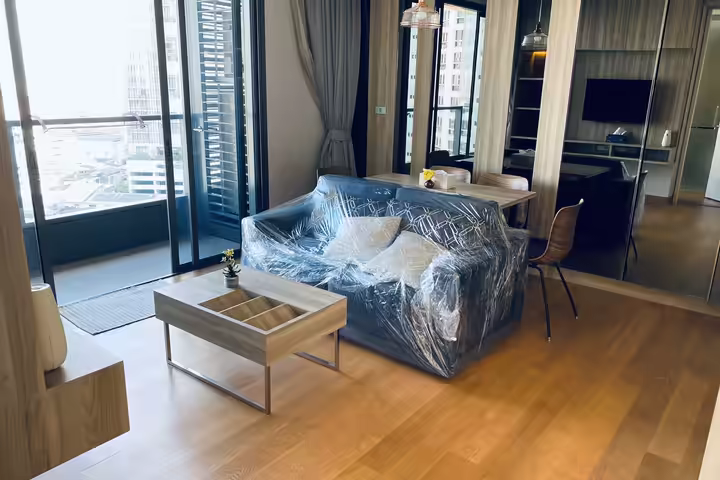 ルンピニ24 2BR スクンビット 55平米