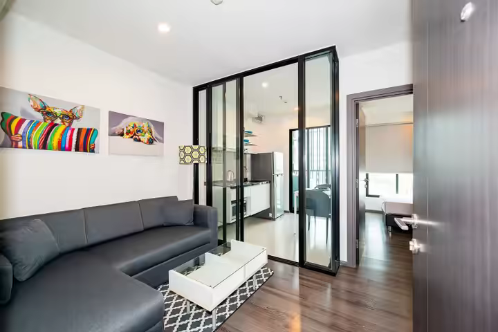 คอนโด The Base Park East สุขุมวิท 77