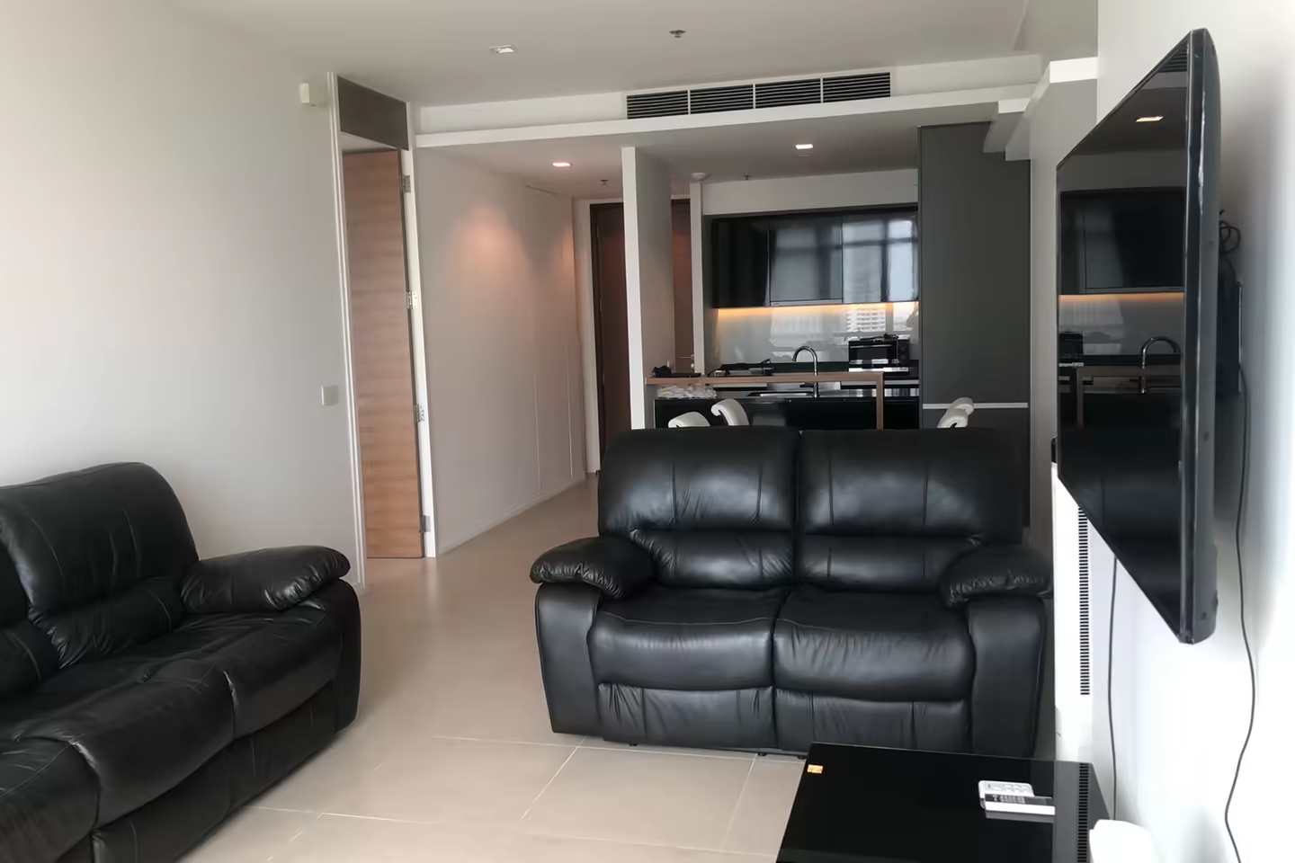 Appartement de luxe avec vue sur la rivière près de BTS Saphan Taksin photo 1