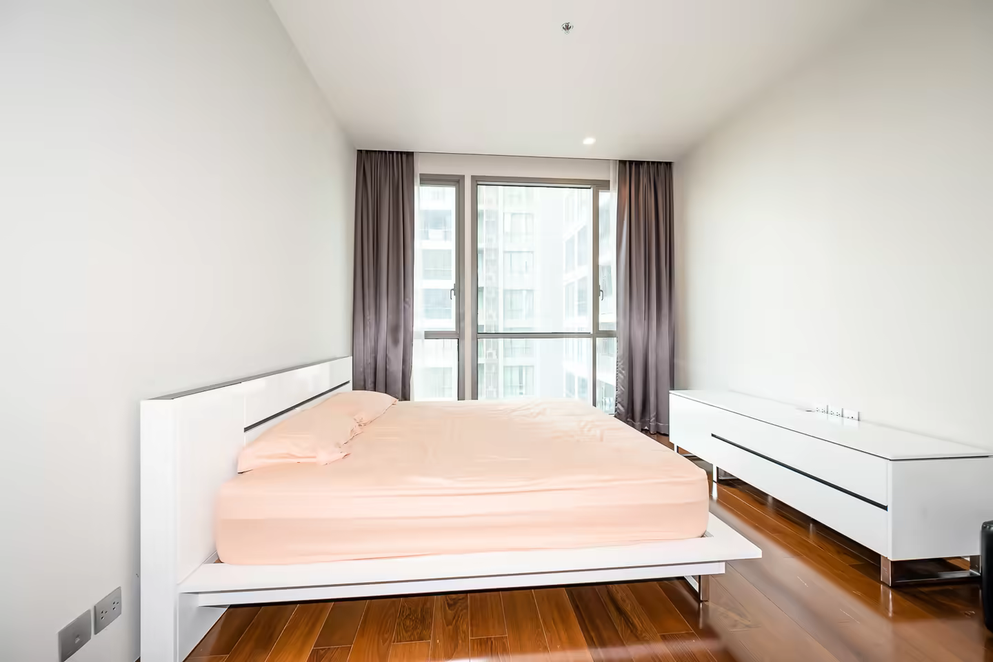 콰트로 바이 산시리 톤러 1BR 콘도 photo 2