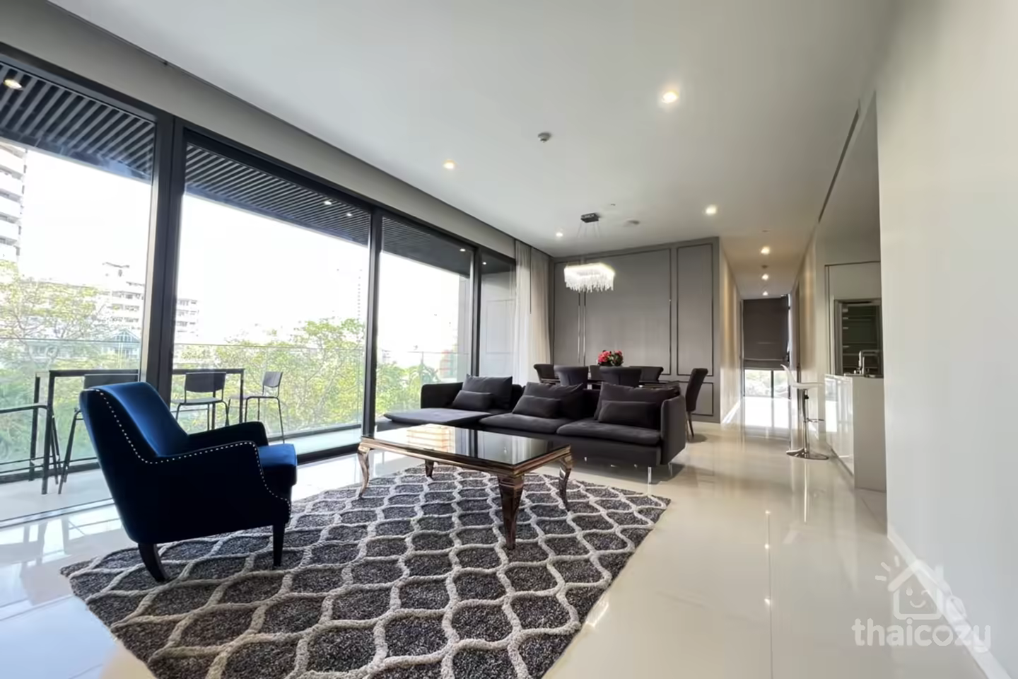 Vittorio Condo 3BR 140 Sqm Near Phrom Phong BTS photo 1