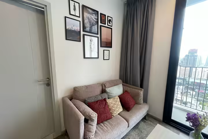 XT Ekkamai 1BR Condo, 30.25 Sq.m., 28th Floor