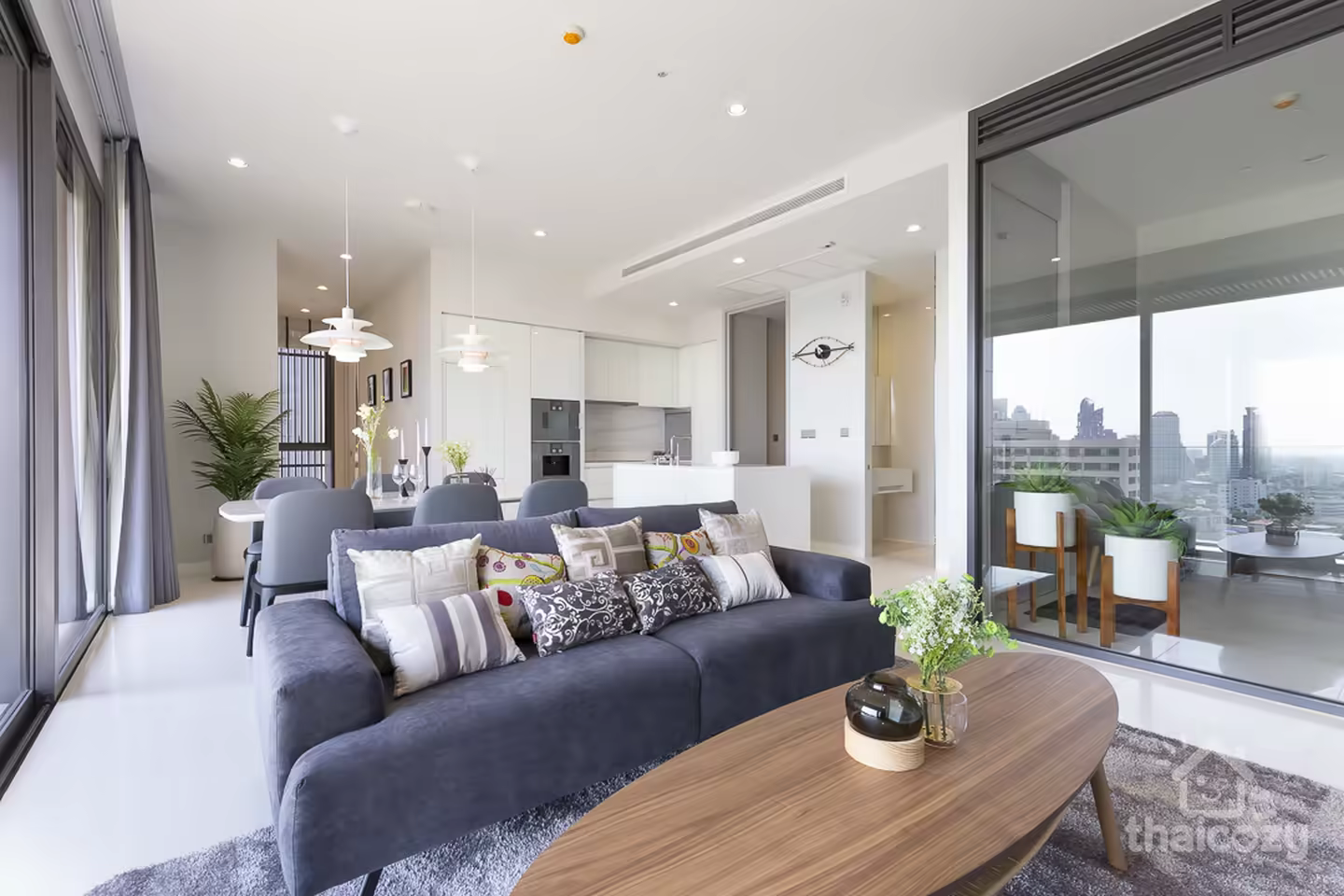 Vittorio Condo 2BR 136.71m2 Near Phrom Phong BTS photo 1