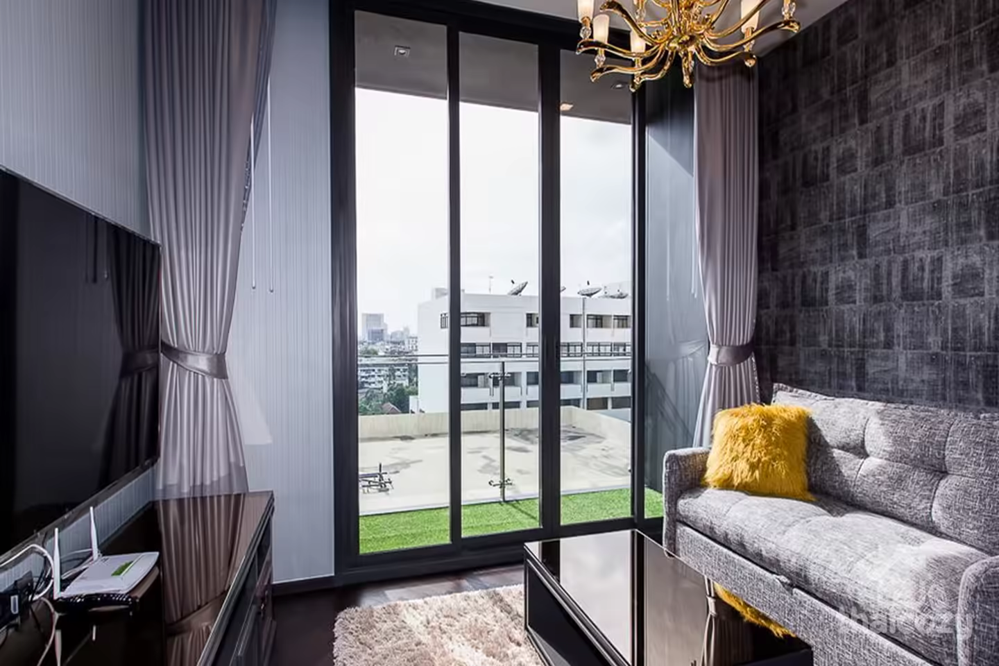 Monument Sanampao 1BR 47m2 for Sale photo 1
