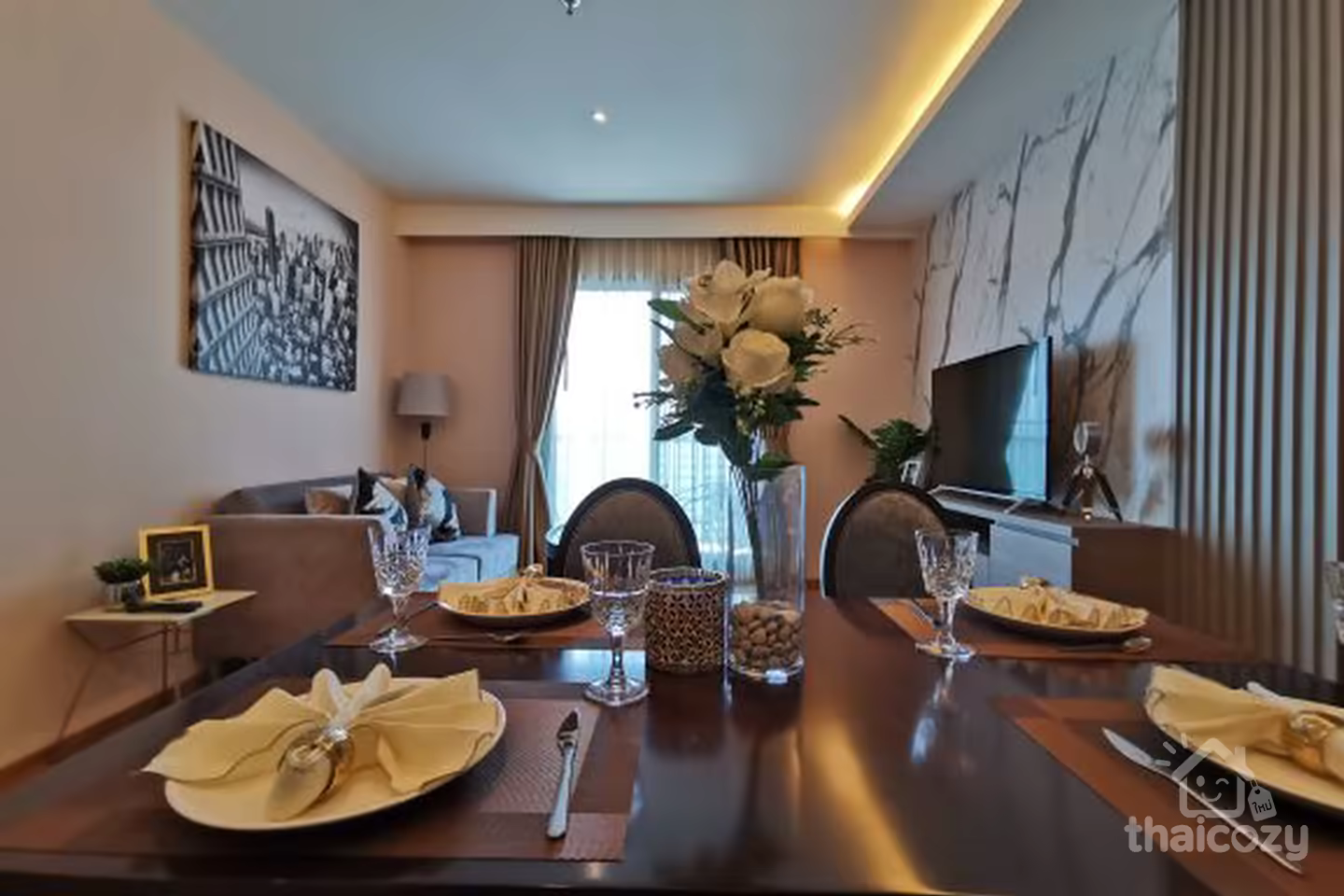 H Sukhumvit 43 – 2BR 72m2 No Block View photo 1
