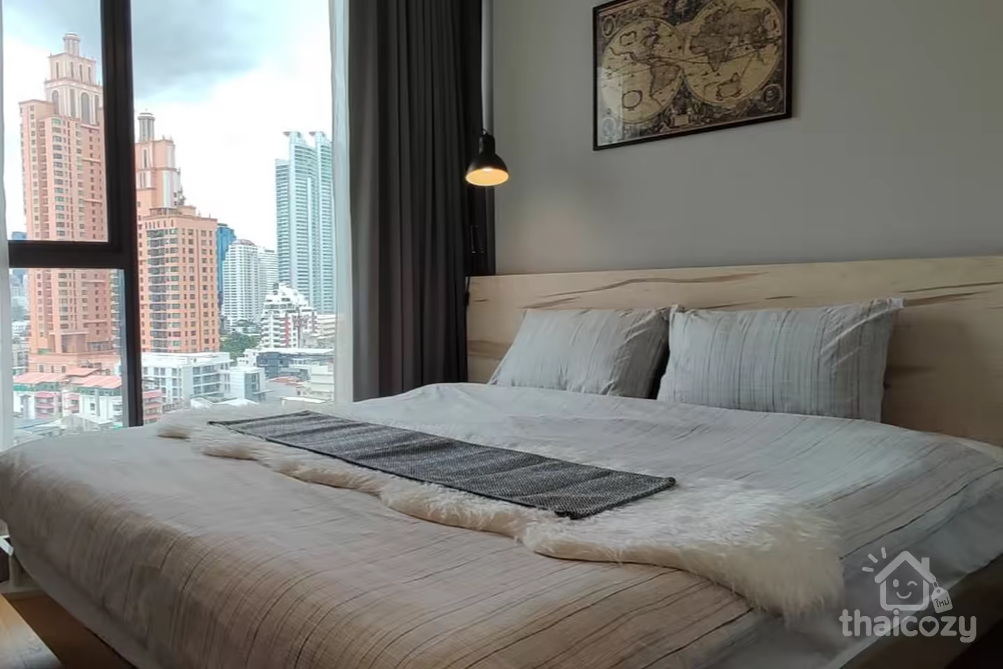 The Lumpini 24, great modern and luxury style condo. photo 2