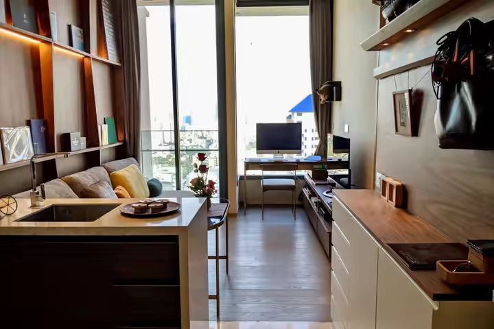 The Esse Asoke : Condo de Luxe Près de BTS Asok