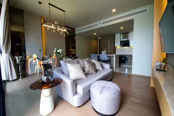 Celes Asoke 2BR 86m2 vue parc