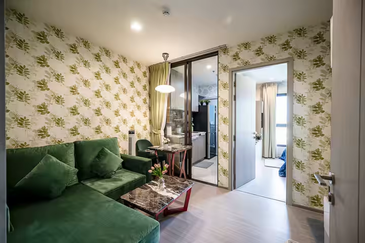 Life Sukhumvit 62 , Only 200m. from BTS Bangchak , Facility  with high angle view