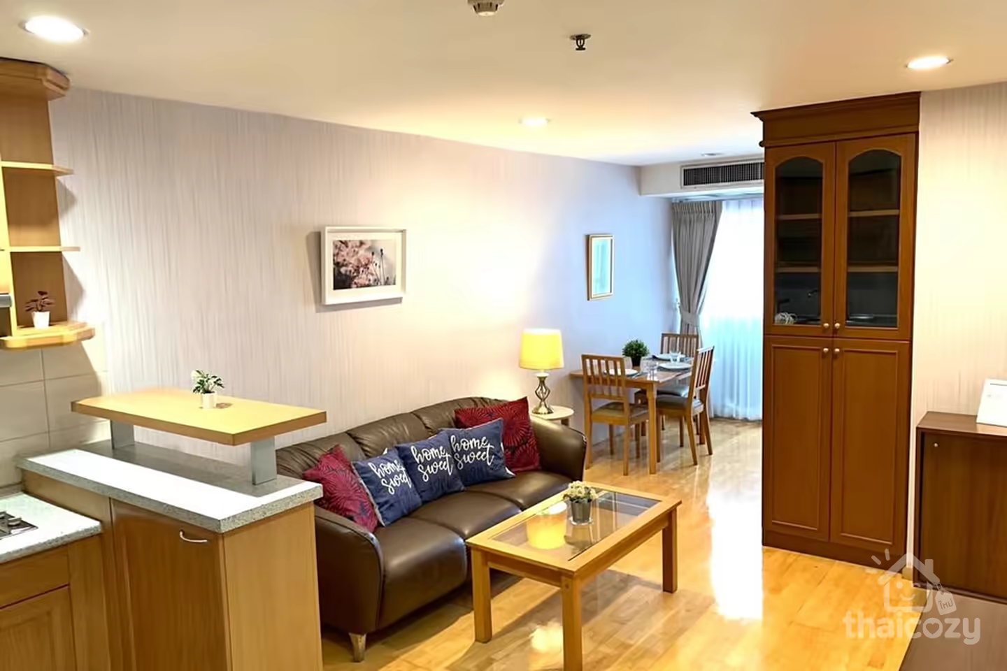 Waterford Diamond Tower ห้องใหญ่หรู ใกล้ Emporium ทองหล่อ photo 1