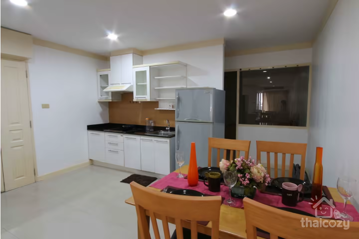 ห้องหรูใหญ่ ใกล้อีมโพเรี่ยม พร้อมพงษ์ photo 2