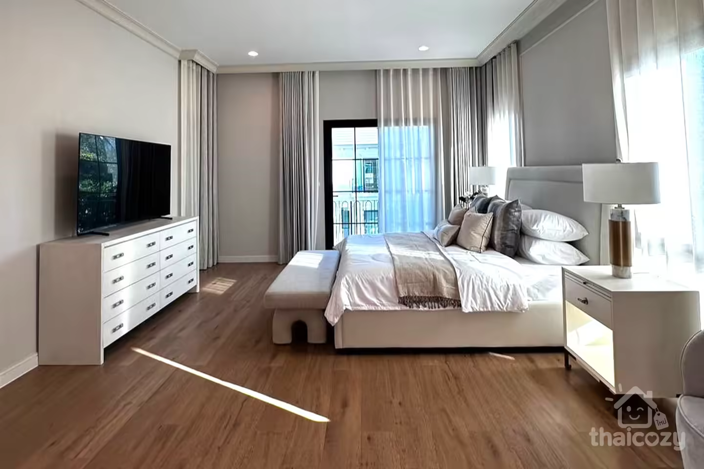 Narinsiri Krungthep Kreetha Luxury Residence photo 2