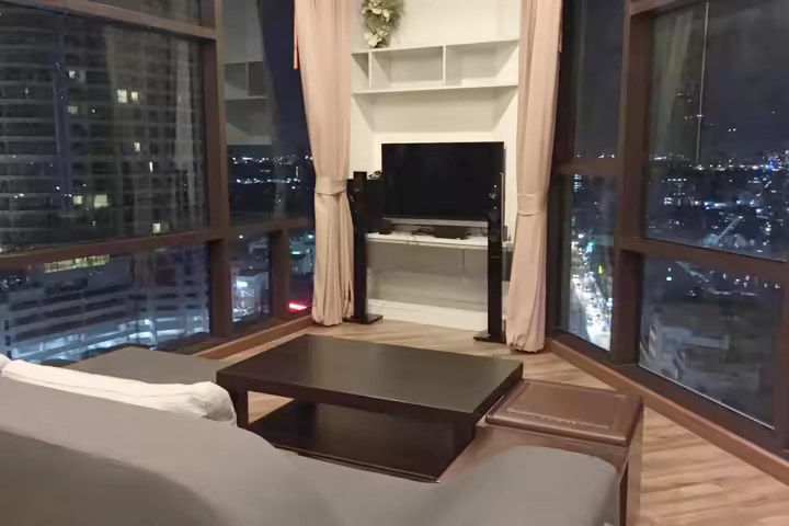 Wyne Condo par Sansiri près BTS Ratchathewi