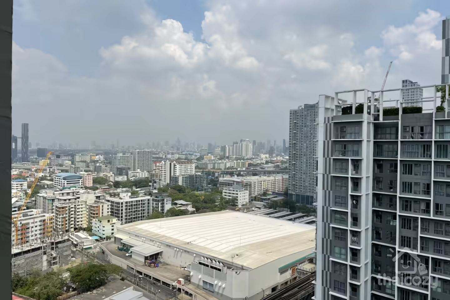 Ideo Mobi Sukhumvit 81 スタジオ BTSオンヌット駅近 photo 2