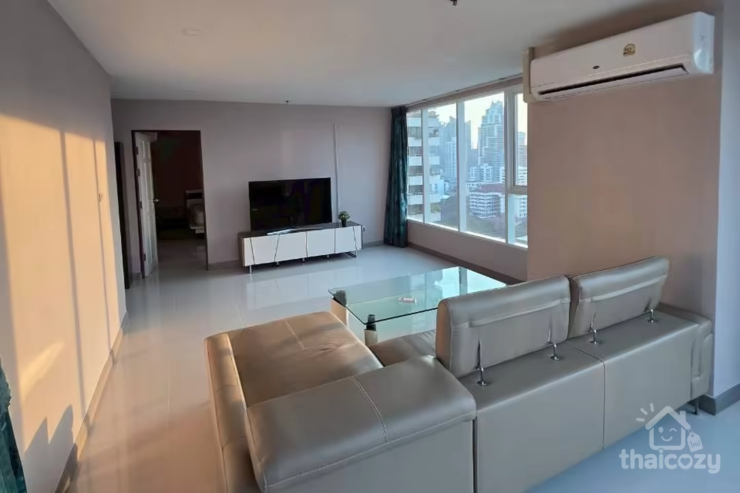 Sukhumvit Living Town Asoke 2BR Condo Rent photo 1