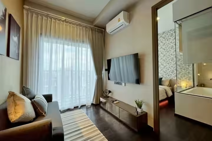 Park Origin Thonglor 1BR Condo for Sale