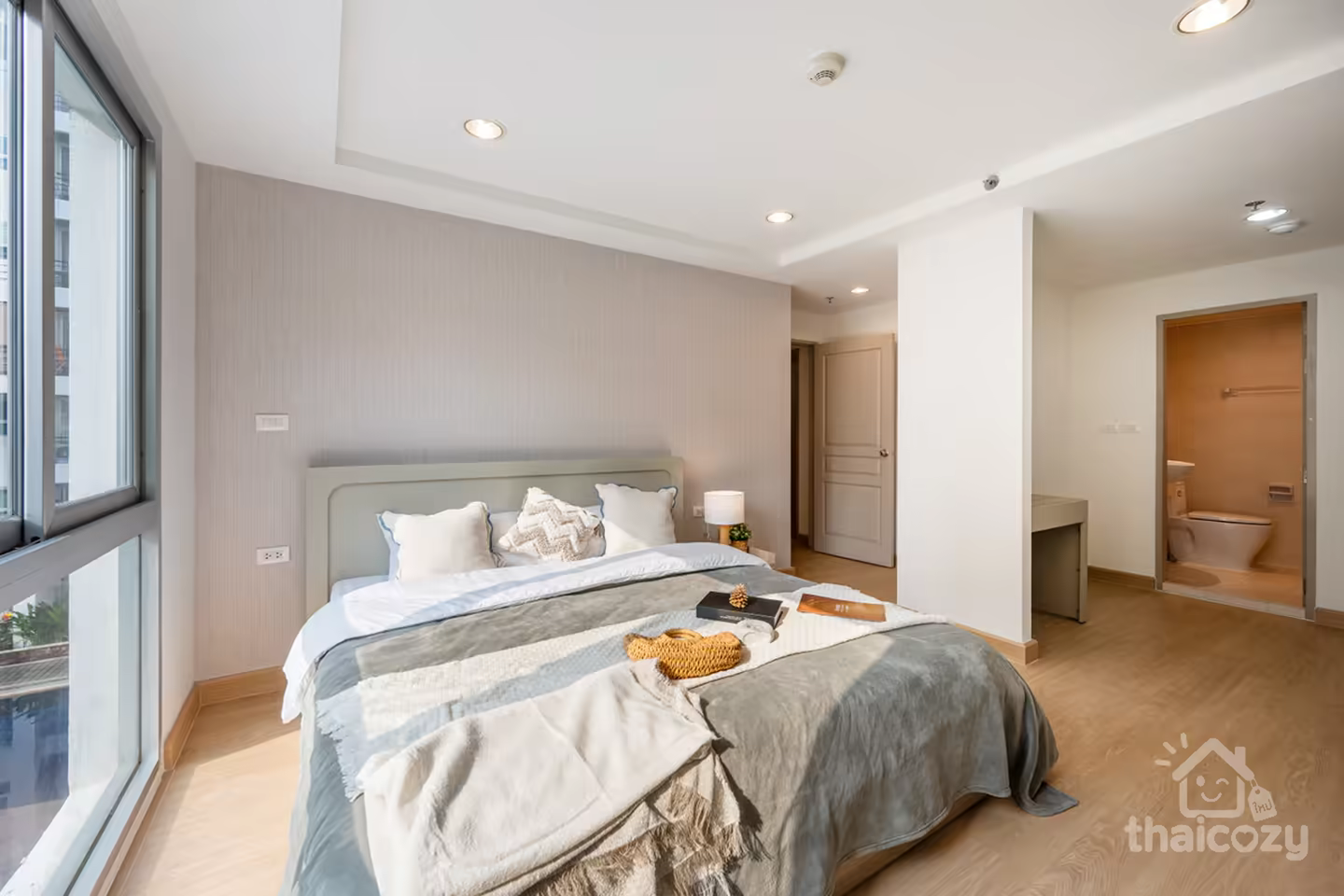 Resorta, the gigantic unit for rent on Sathorn area photo 2