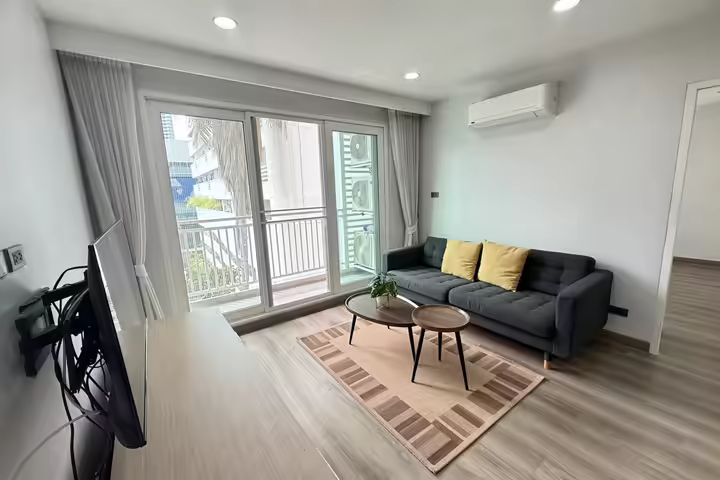 Baan Siri Sukhumvit 13, 2-Bed Condo