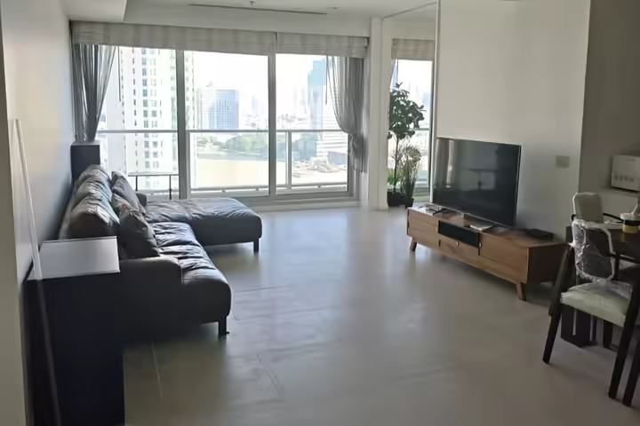 The River Luxury Riverview Condo