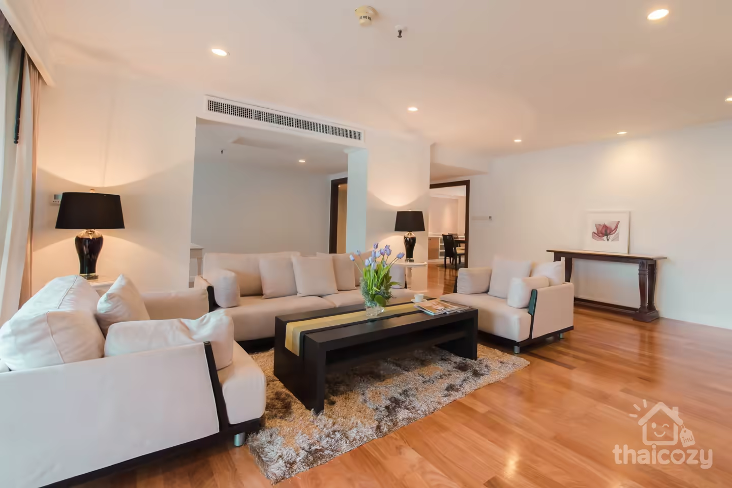 Mayfair Garden 3BR Benjakitti View photo 1