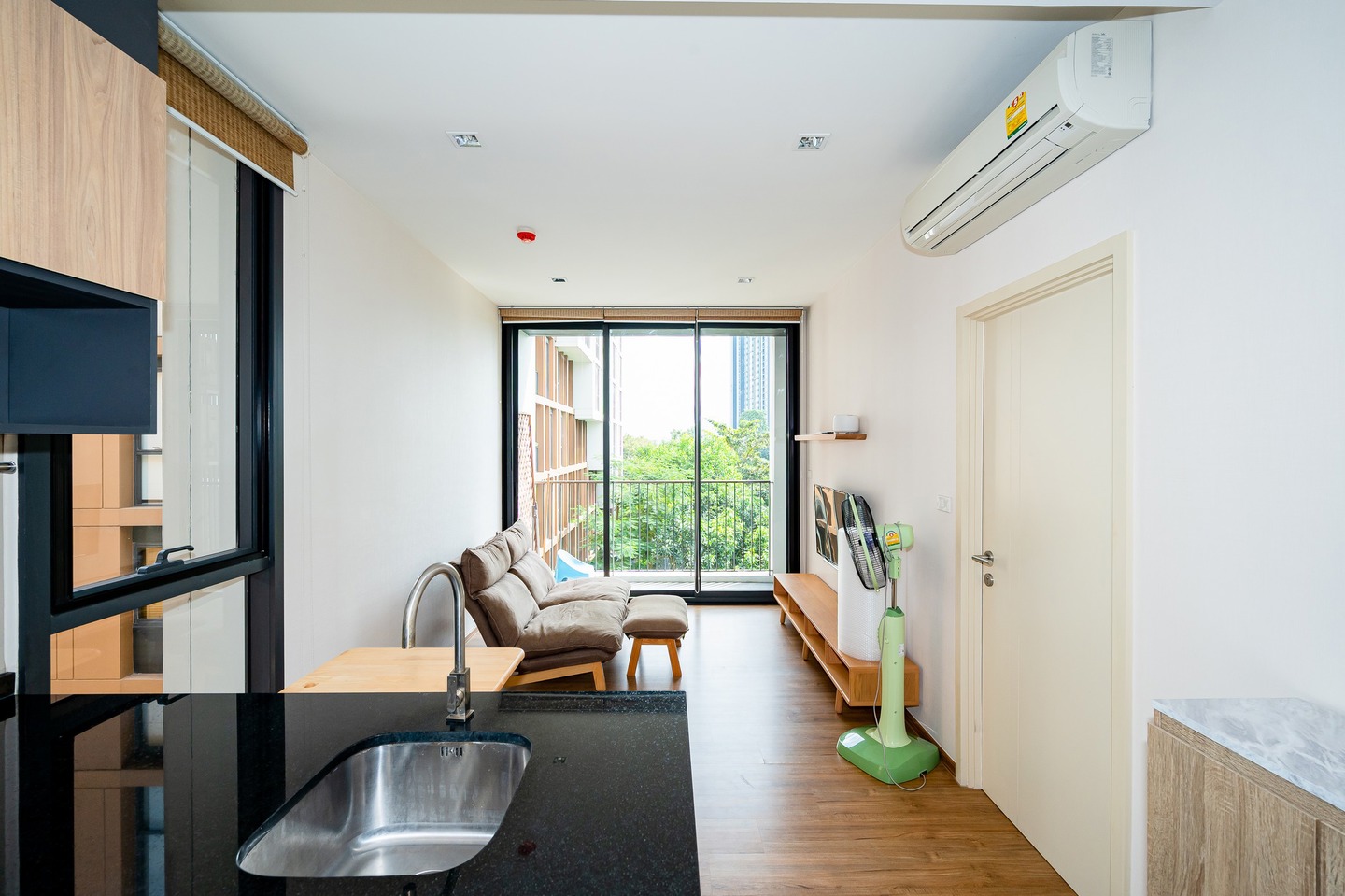 Hasu Haus 1BR コンドミニアム BTSオンヌット駅近 photo 1