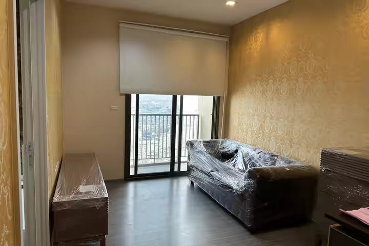 Nye by Sansiri River-View Condo Near BTS